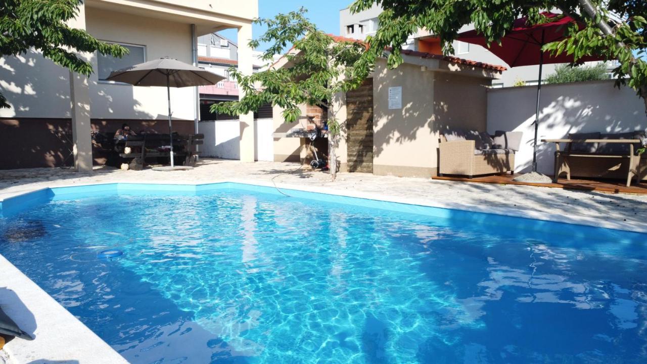 Holiday Retreat Apartment - Zadar Bagian luar foto