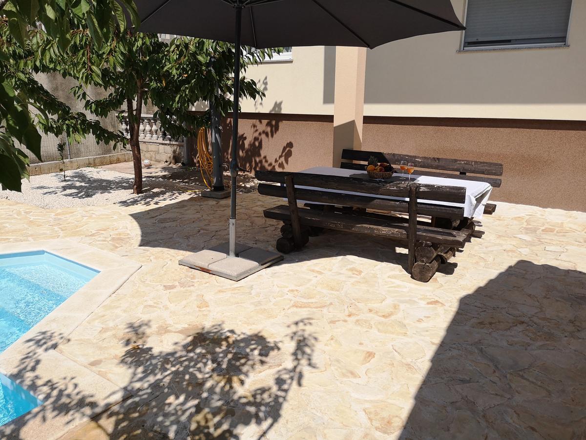 Holiday Retreat Apartment - Zadar Bagian luar foto